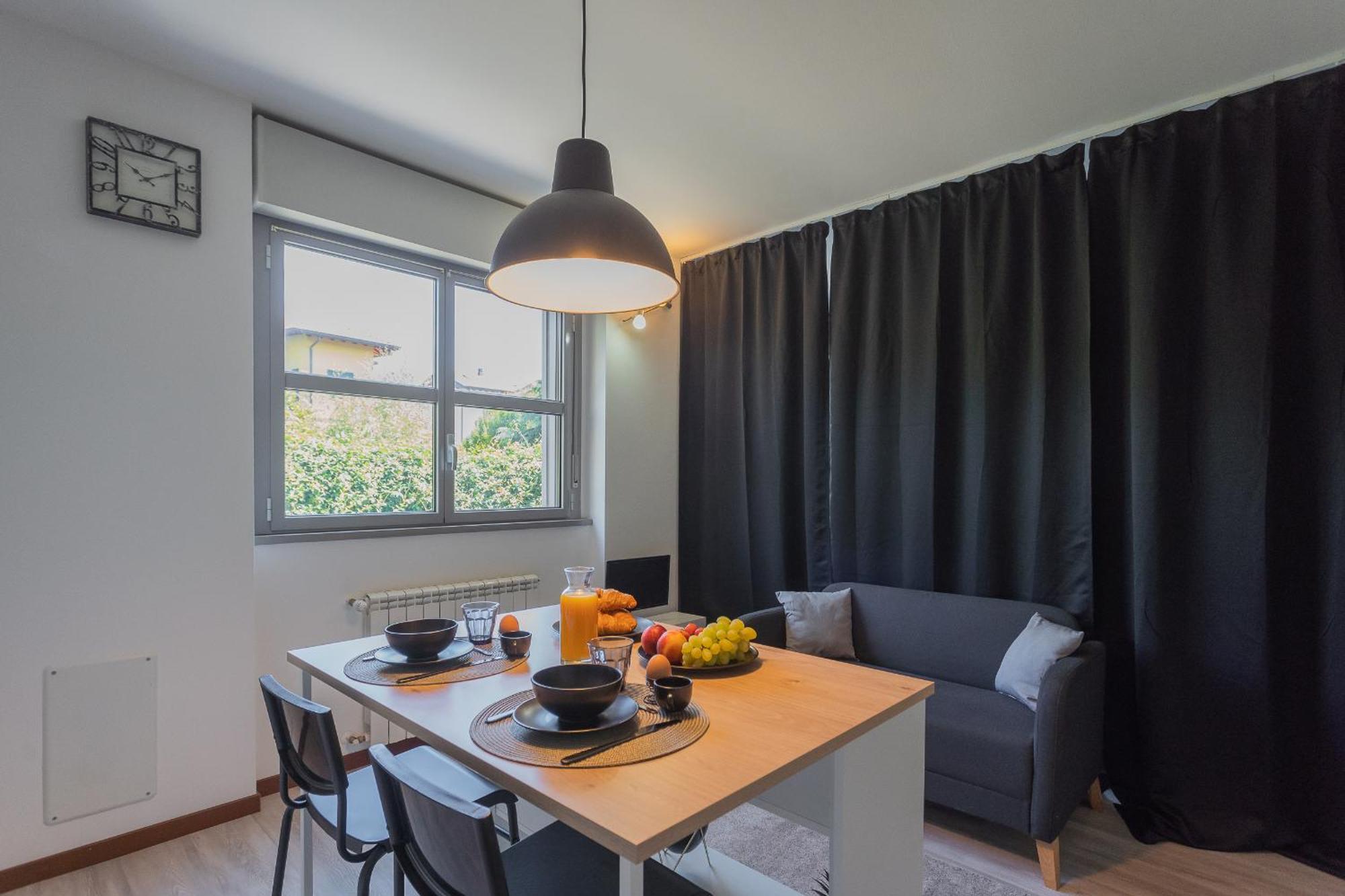 Black Loft Como By Rent All コモ エクステリア 写真